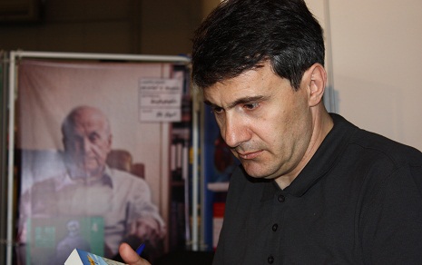 Georgian writer removed from Azerbaijani Foreign Ministry